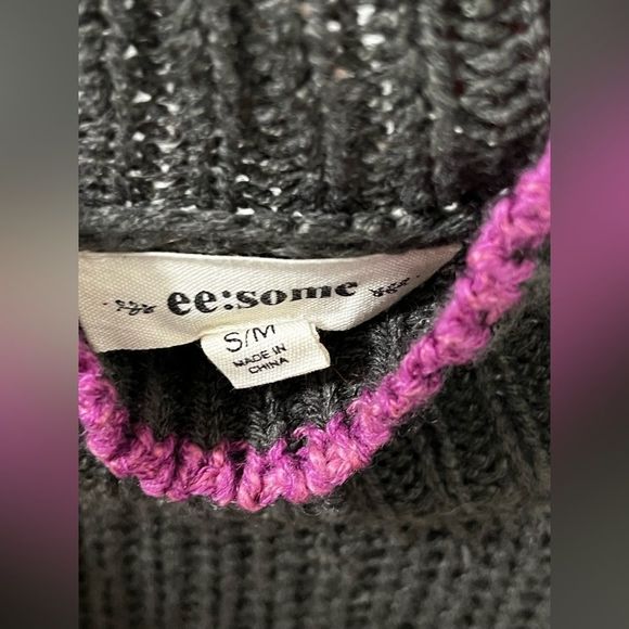 Multi-colored Chunky Oversized Sweater S/M - Picture 10 of 10